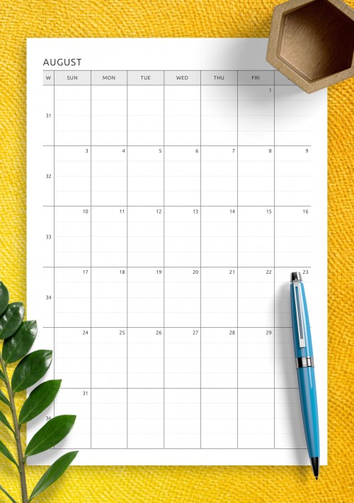 One Page Lined August 2025 Calendar